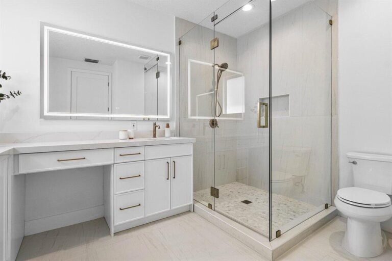 Bathroom_Lower1