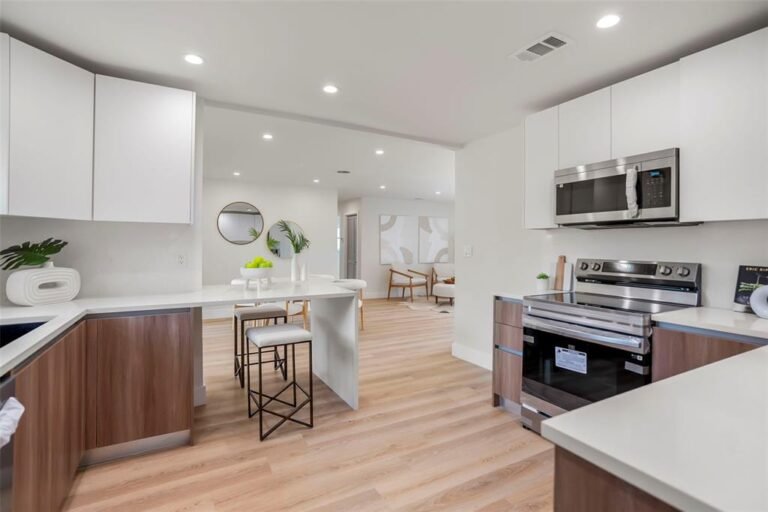 Kitchen_TwoTone2
