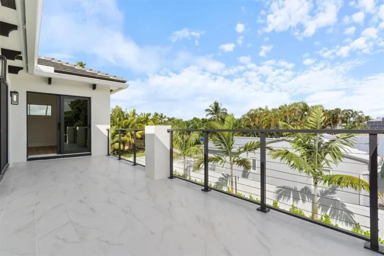Pavers_Balcony2_17_11zon