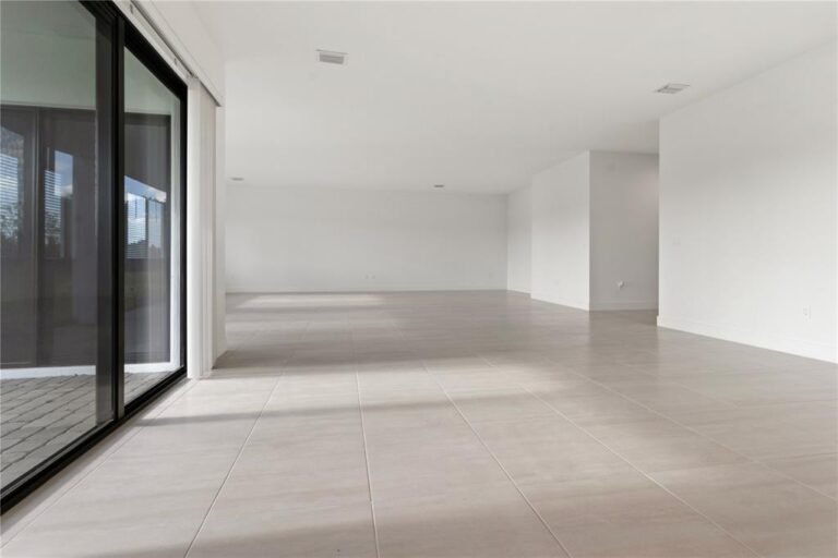 Flooring_TileGrey3