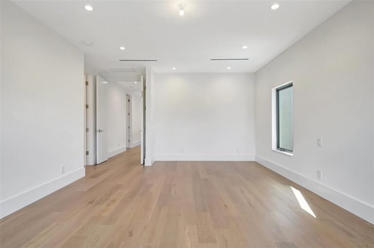 Flooring_WoodTile3